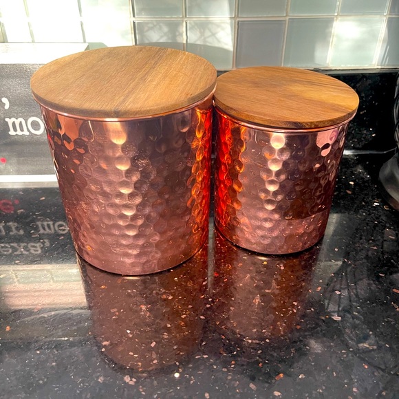 Uncommon James Canisters - Picture 1 of 3